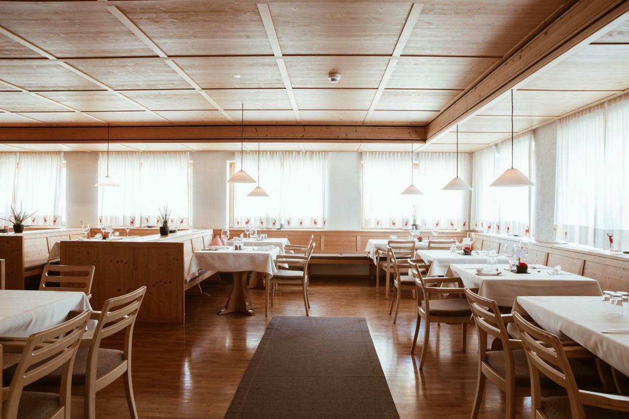 Hotel Hubertus Mellau Gmbh Luaran gambar